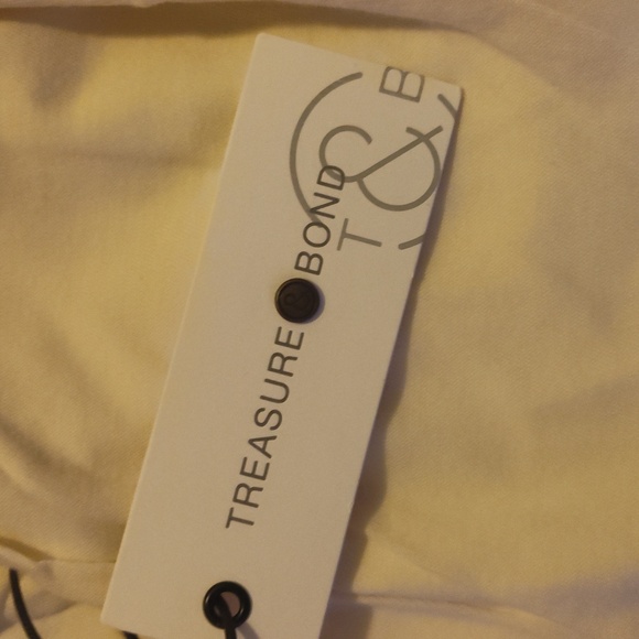 5 For $25 Treasure and bond crop top - Picture 3 of 4